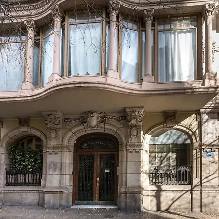 Habitat Classic Apartment Barcelona